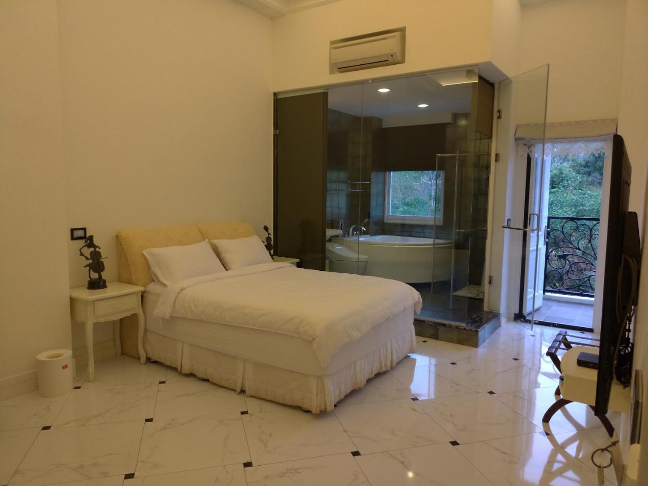 Bed and Breakfast Dear Garden Donghe Exterior foto
